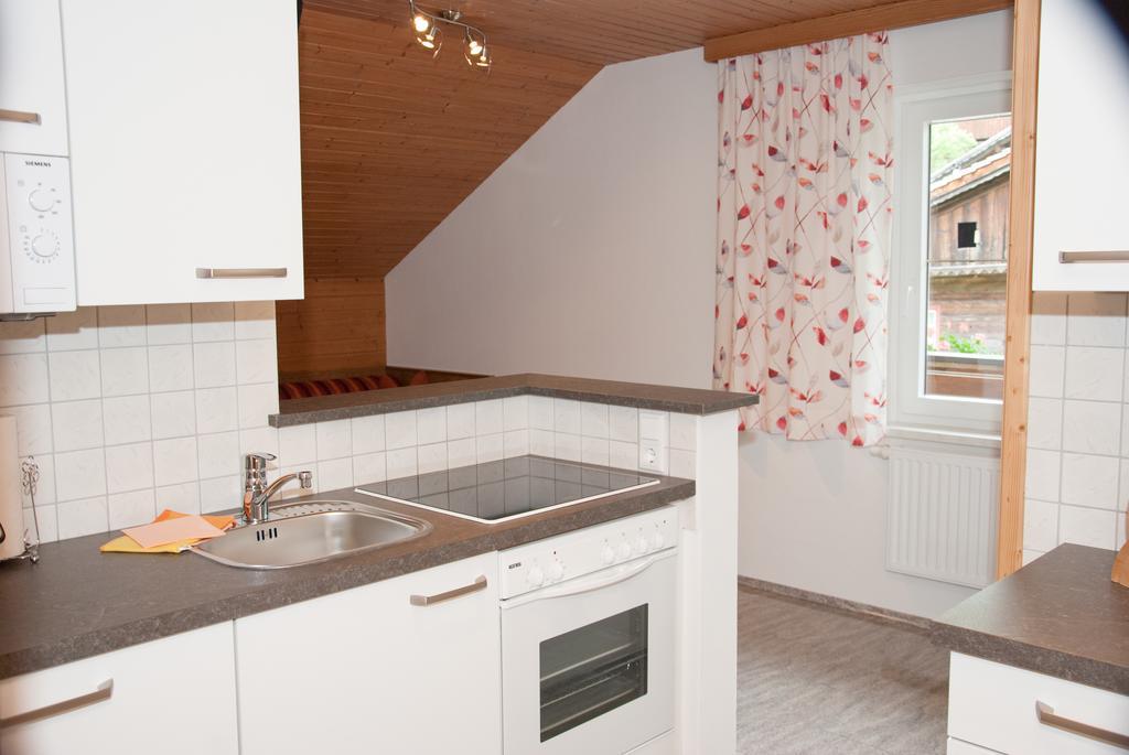Hotel Haus Guggenberger à Liesing Chambre photo